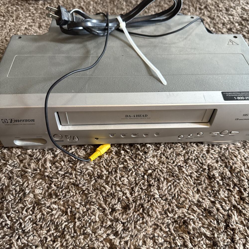 Emerson VCR EWV404 19 Micron DA-4 Head VHS VCR Player Recorder No Remote NOTEST
